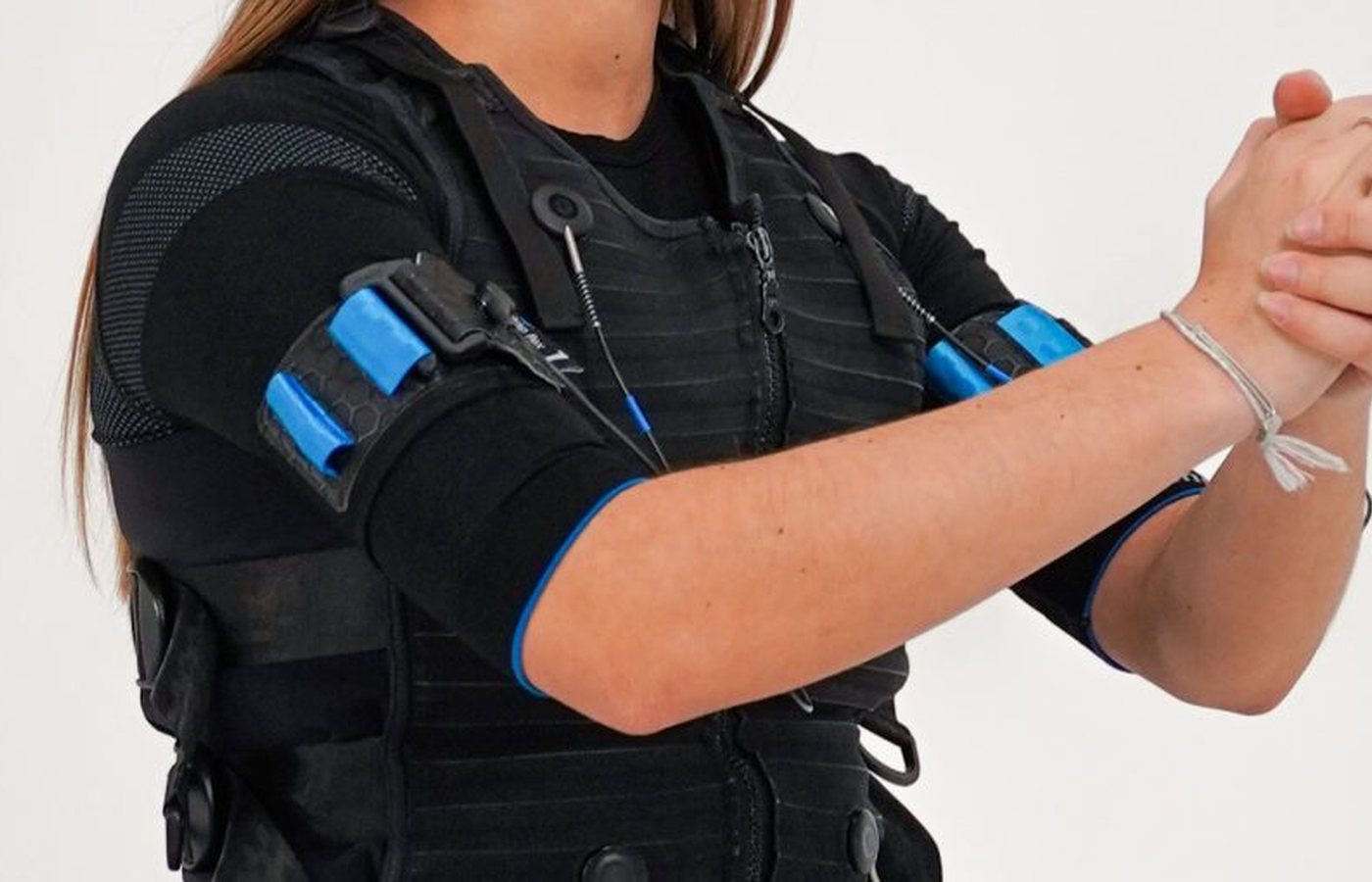 Iron Bodyfit Mauritius EMS suit action detail